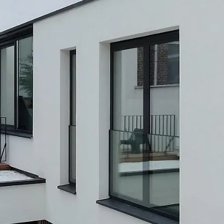 Modern Ruim 2-slaapkamer 헨트